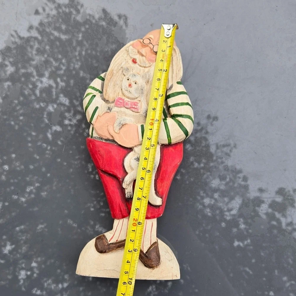 Vintage Whimsical Wood Santa Claus Figurine‎ Holding Cat Made in Philippines